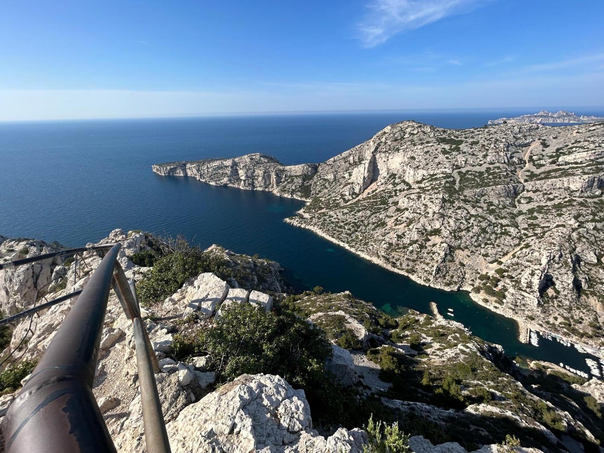 Superbe Appart, Central, Petit Balcon & Vue Place Marseille Kültér fotó